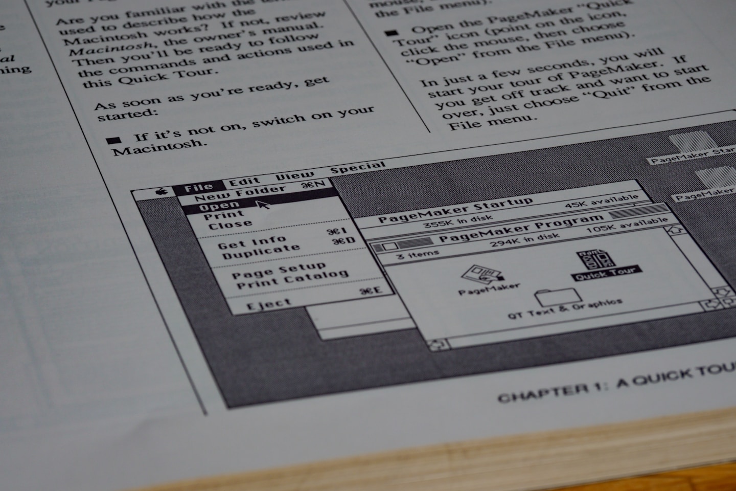early mac, macintosh, macintosh plus, desktop publishing, 1986, aldus, pagemaker, page maker, pagemaker v.1, apple, apple macintosh, manual, instruction manual